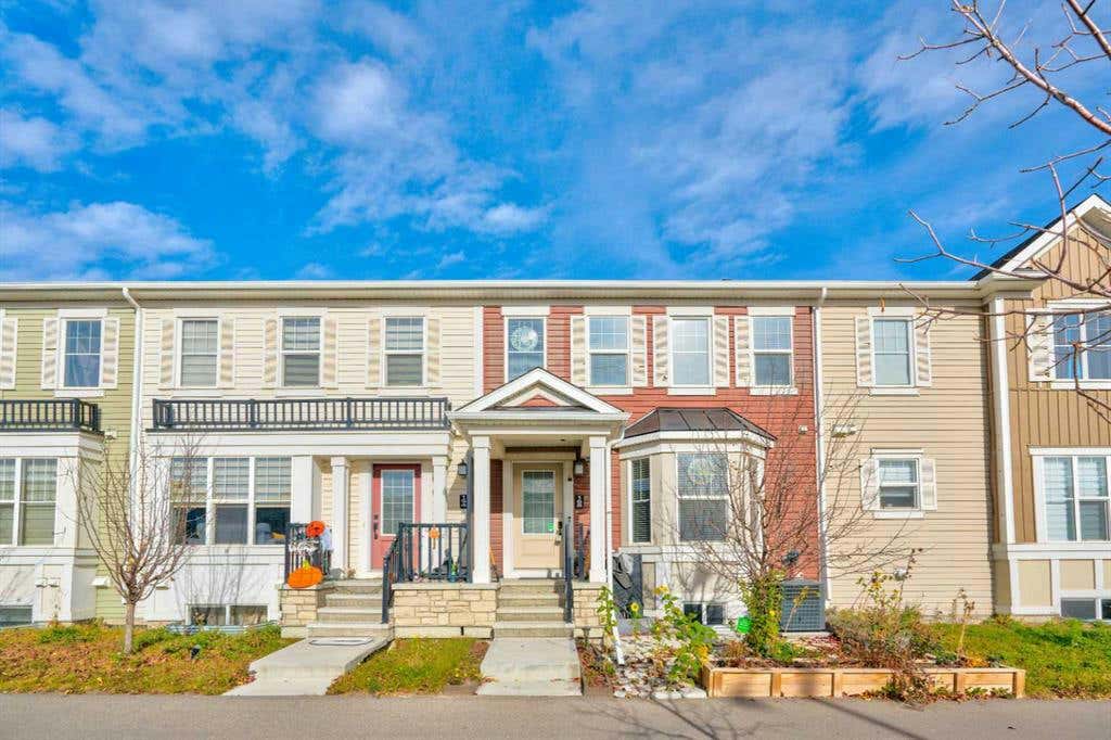158 Cityscape Boulevard NE, Calgary, AB T3N 0W7 Townhouse For Sale RE