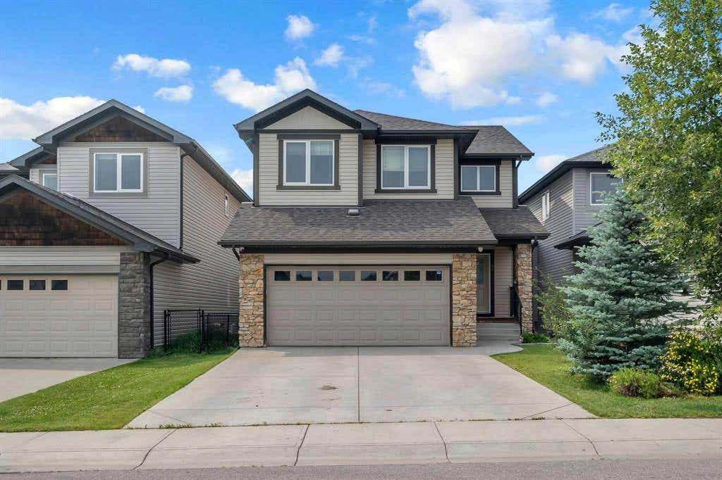 3 Sunset Court, Cochrane, AB T4C 0G3 House For Sale | RE/MAX | A2257416