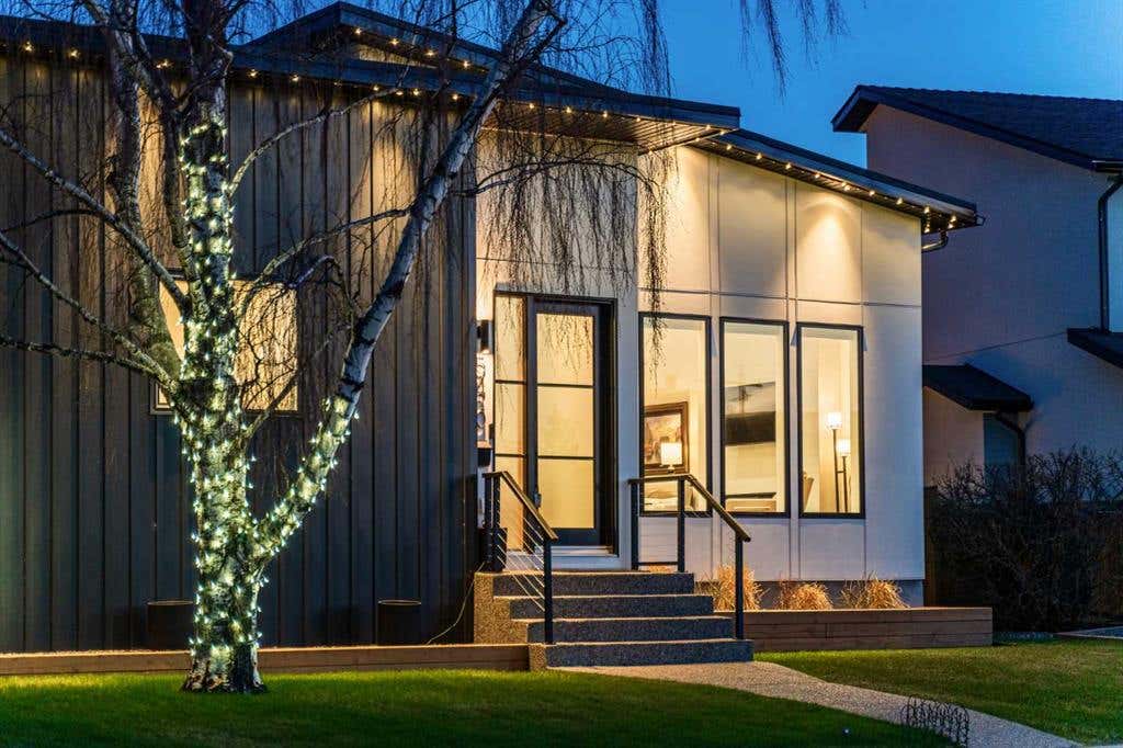 5420 LA SALLE CRESCENT SW