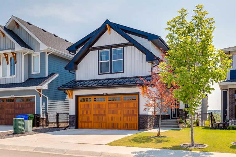 39 Creekstone Way SW