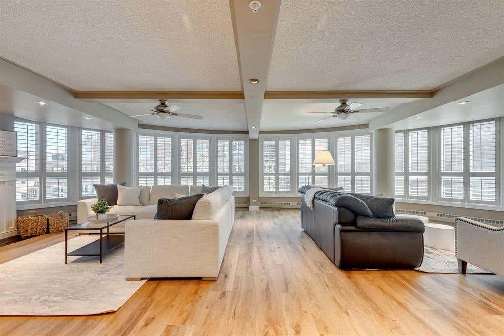 1505, 400 Eau Claire Avenue SW, Calgary, AB T2P 4X2 Condo For Sale RE/MAX A2163336