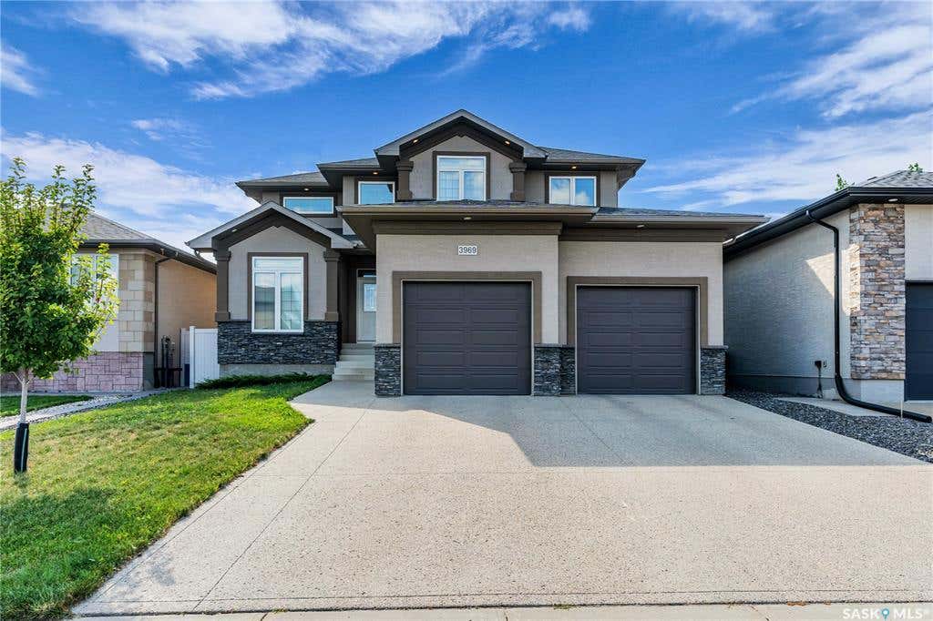 3969 SANDHILL CRESCENT