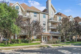 201-2217 Angus STREET