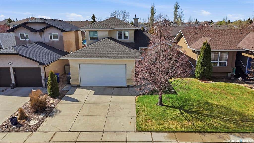 211 BROOKMORE LANE