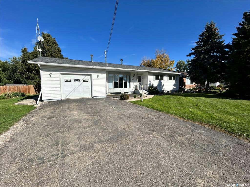 122 Riedel W AVENUE, Langenburg, SK S0A 2A0 House For Sale RE/MAX