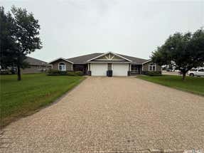 #4-314 Souris AVENUE