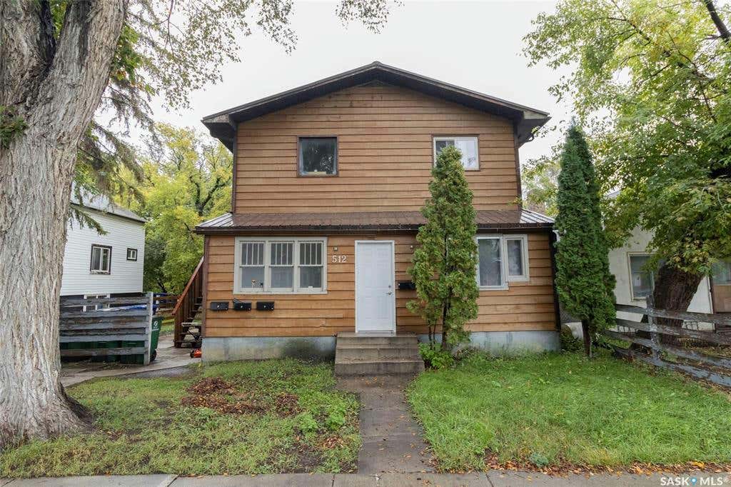 512 F S AVENUE, Saskatoon, SK S7M 1T7 House For Sale RE/MAX SK986282