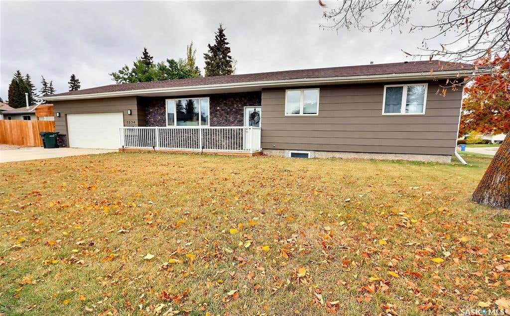 3234 Grey Owl CRESCENT, Prince Albert, SK S6V 7A9 House For Sale RE