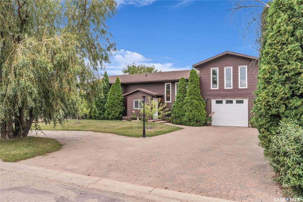 308 1st STREET, Dalmeny, SK S0K 1E0 House For Sale RE/MAX SK982990