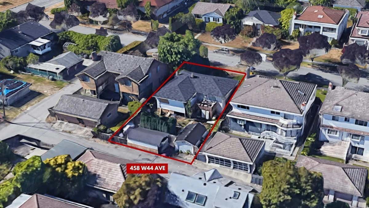 458 W 44TH Ave  
