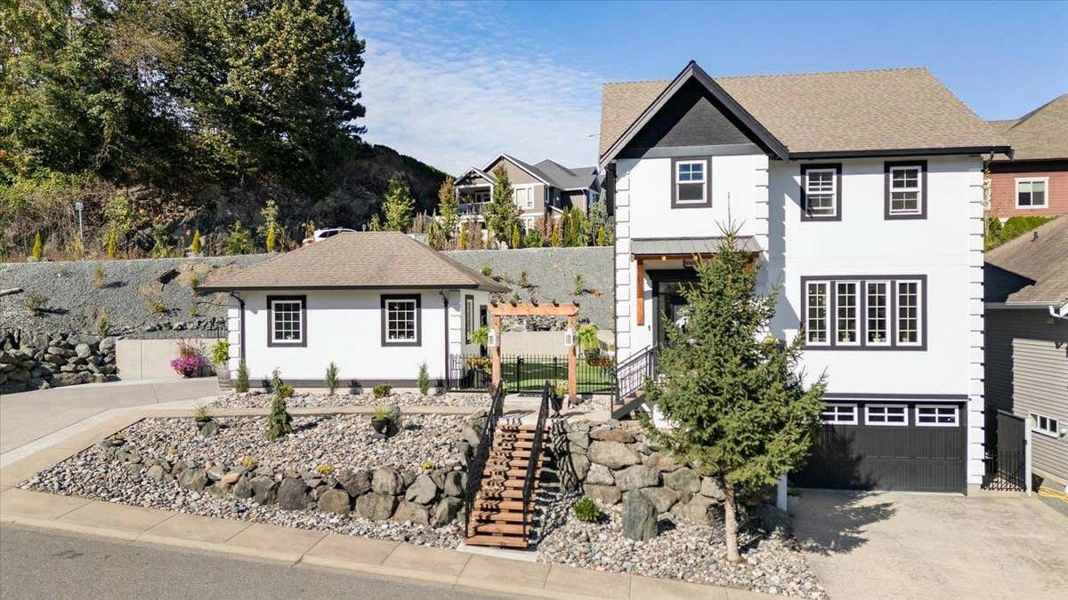 45425 ARIEL PLACE, Chilliwack, BC V2R 0K7 À vendre RE/MAX R2930225