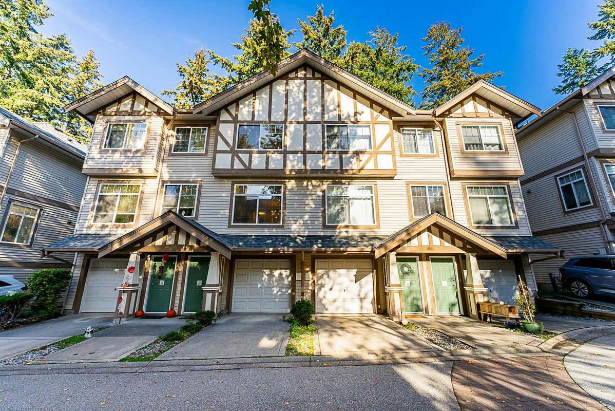 27 2678 KING BOULEVARD, Surrey, BC V4P 1H6 Property For Sale RE/MAX R2935879