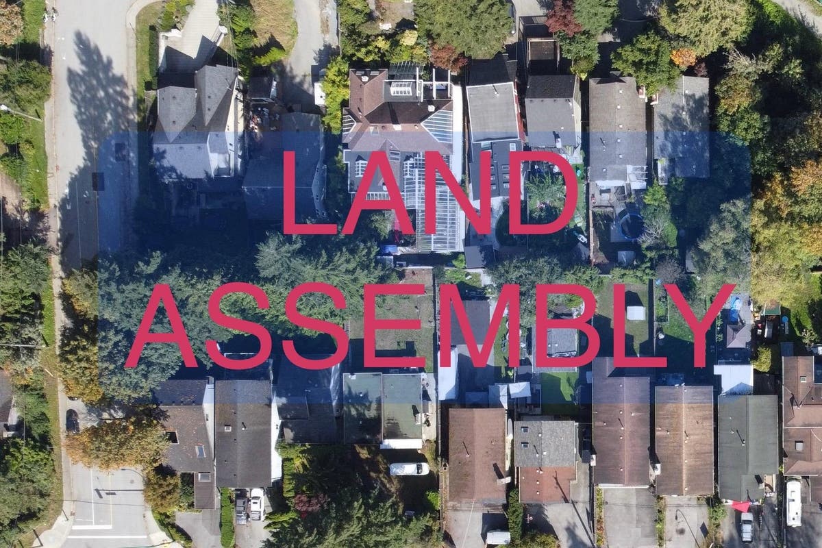 1315 E 8TH STREET, North Vancouver, BC V7J 1J9 Land For Sale RE/MAX