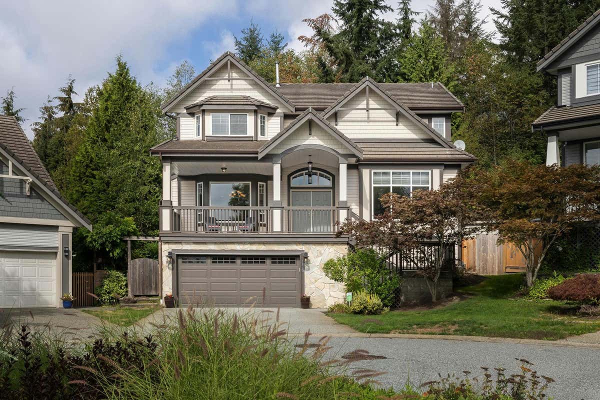 118 CHESTNUT COURT, Port Moody, BC V3H 5G4 House For Sale RE/MAX