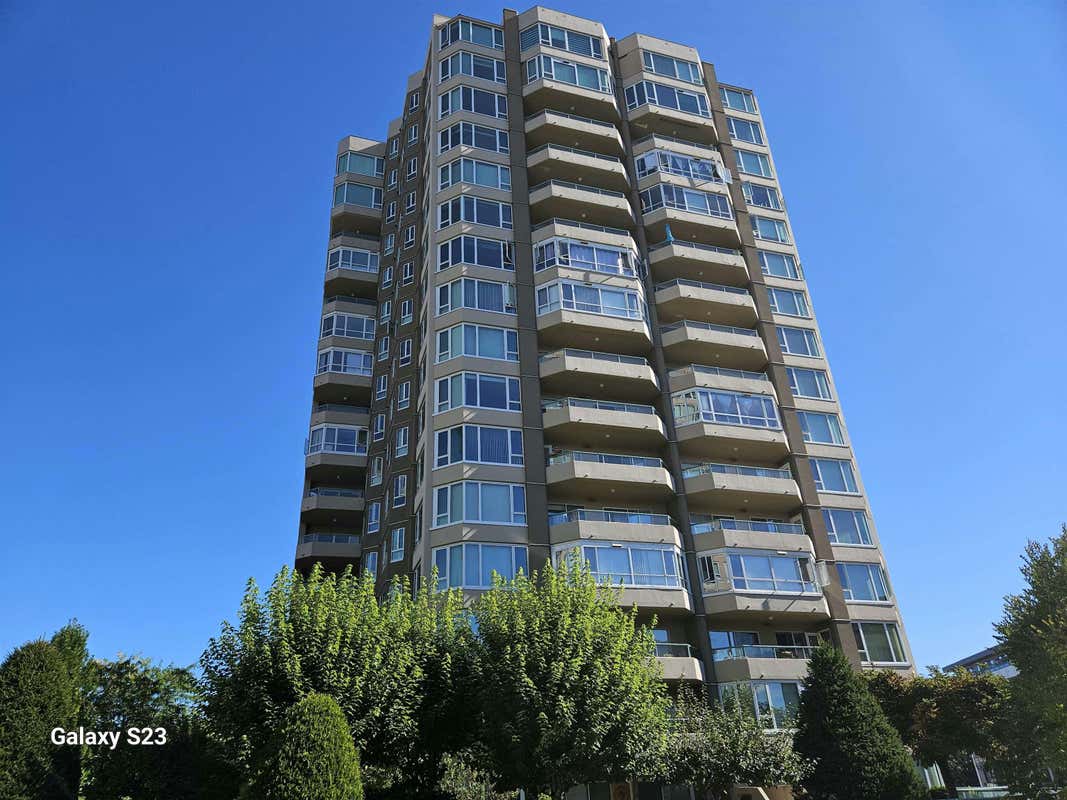 1401 3170 GLADWIN ROAD, Abbotsford, BC V2T 5T1 Condo For Sale RE/MAX