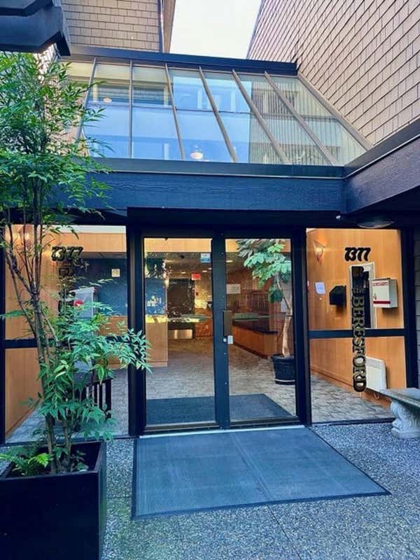 309 7377 SALISBURY AVENUE, Burnaby, BC V5E 4B2 Condo For Sale RE/MAX