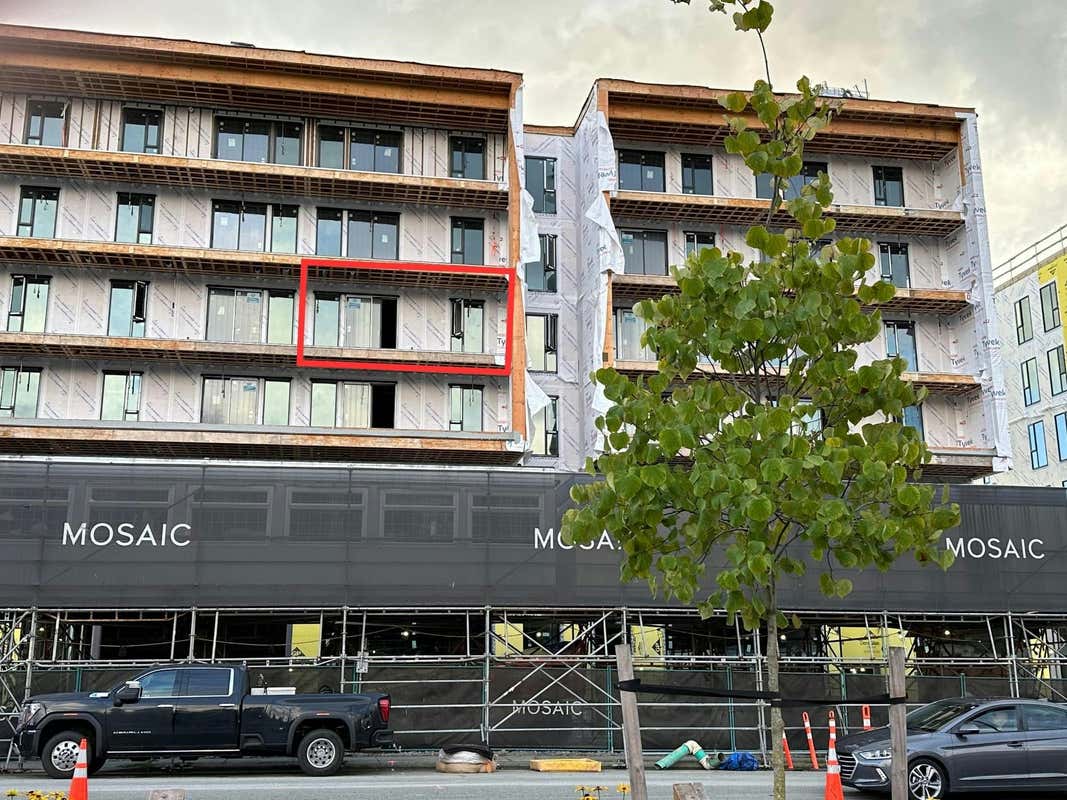 412 3075 MURRAY STREET, Port Moody, BC V0V 0V0 Condo For Sale RE/MAX