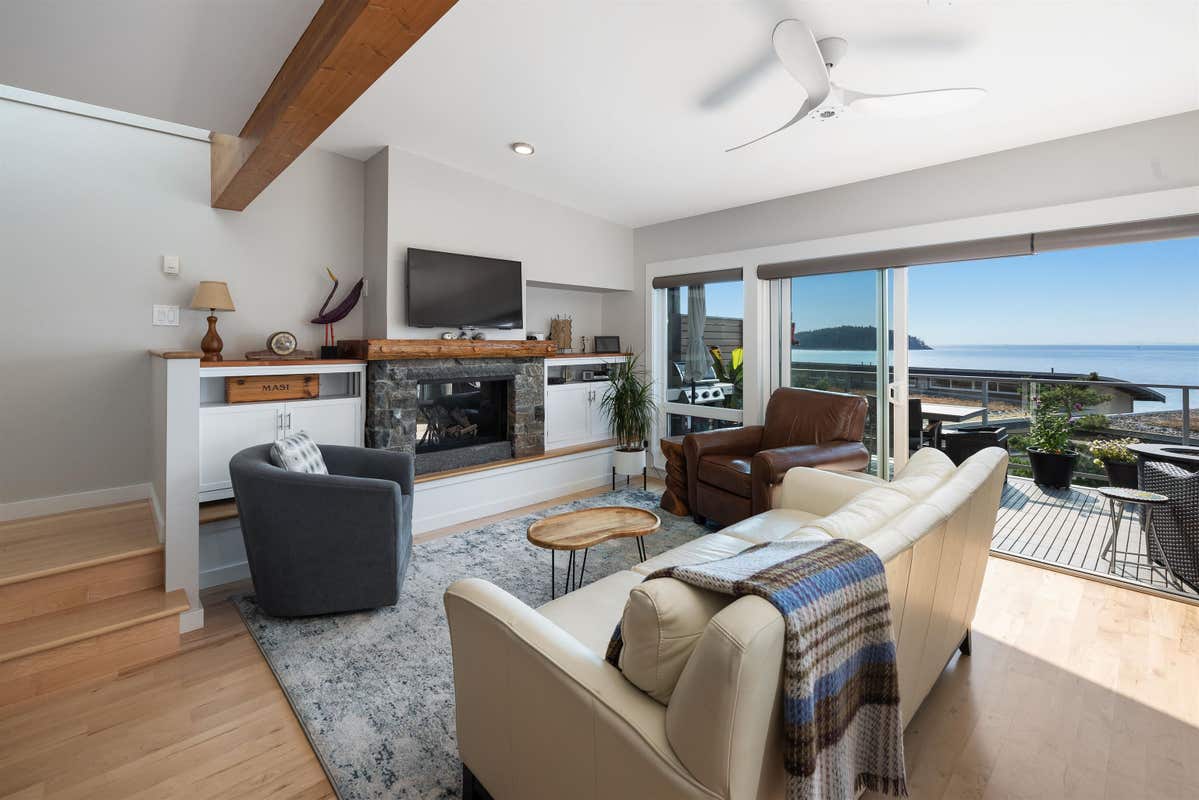 5398 WAKEFIELD BEACH LANE, Sechelt, BC V7Z 0T6 À vendre RE/MAX R2935557