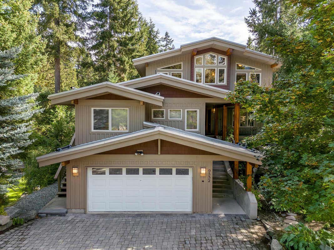 9552 EMERALD DRIVE, Whistler, BC V8E 0G5 À vendre RE/MAX R2929951