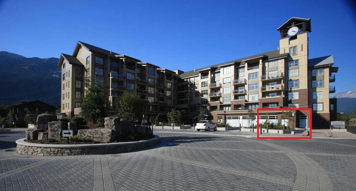 1241 VILLAGE GREEN WAY, Squamish, BC V0N 3G0 Commercial Real Estate For