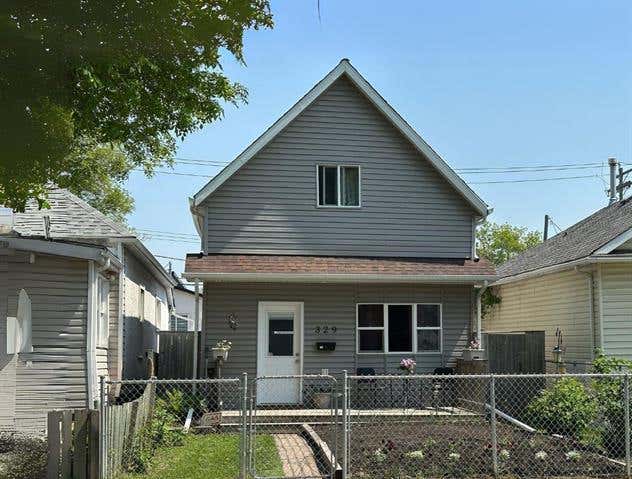 329 Inglewood Street, Winnipeg, R3J 1X1 À vendre | RE/MAX | 202510717