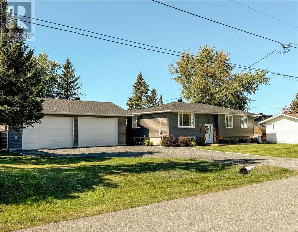 1187 Pine Court, Hanmer, ON P3P1S1 House For Sale RE/MAX 2119363