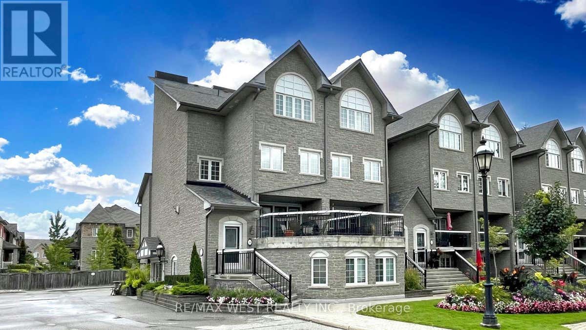 201 1995 ROYAL ROAD, Pickering (Village East), ON L1V6V9 Condo For