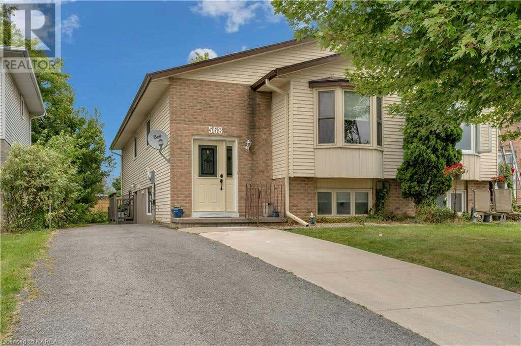 568 Davis Dr  