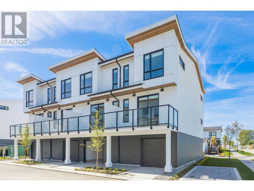 20 4745 SPRUCE WAY, Tsawwassen, BC V4M0E8 Condo For Sale RE/MAX