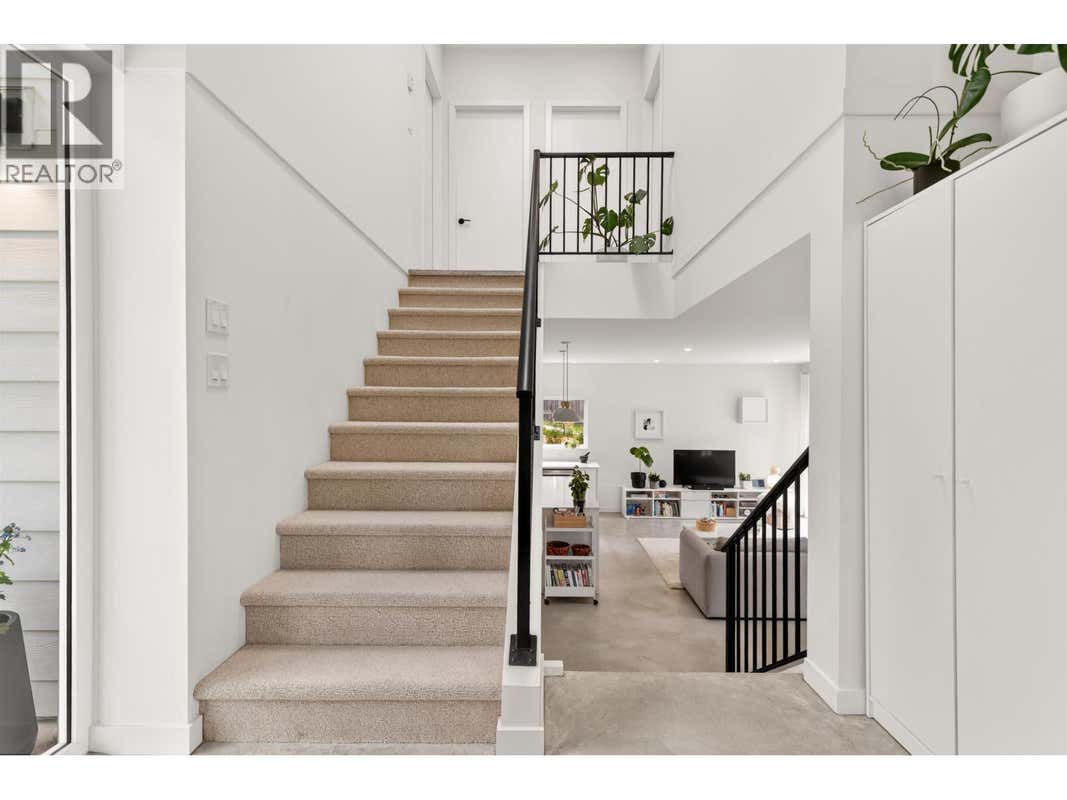 3477 SPRUCE ROAD