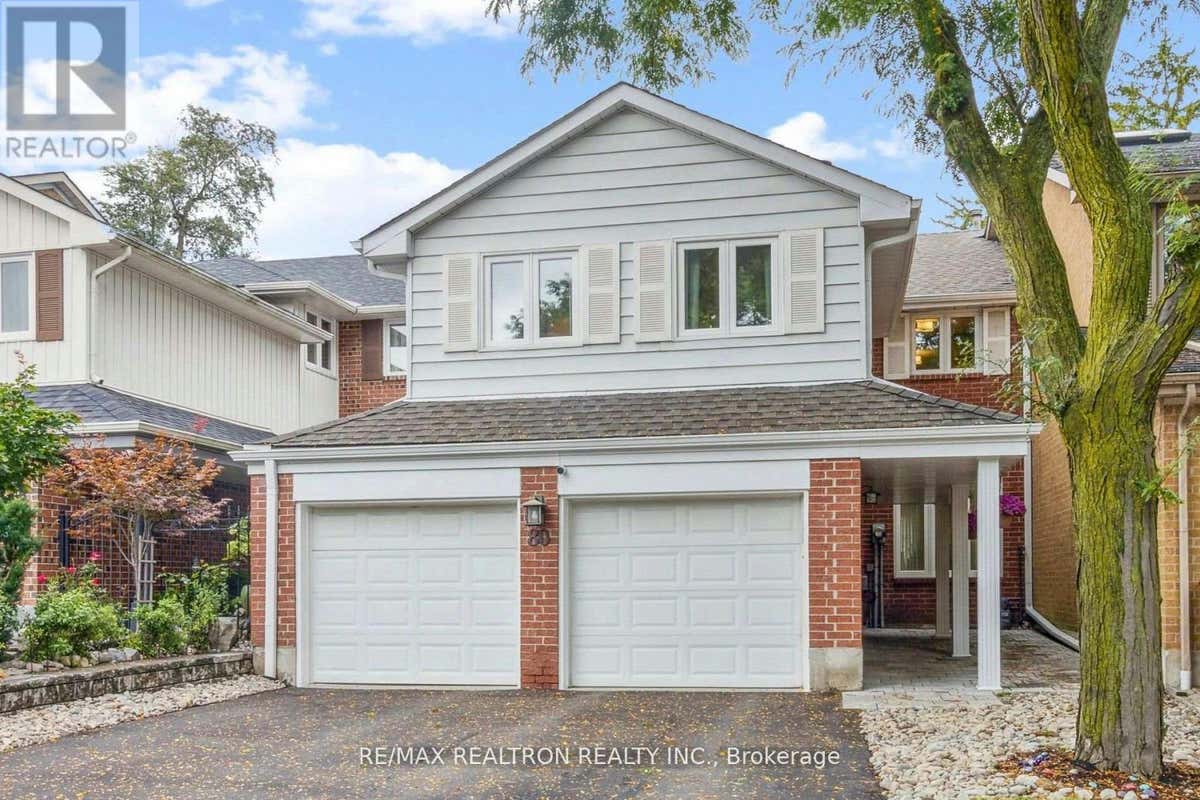 80 CHISWELL CRESCENT, Toronto (Willowdale East), ON M2N6E1 House For Sale RE/MAX C9382608