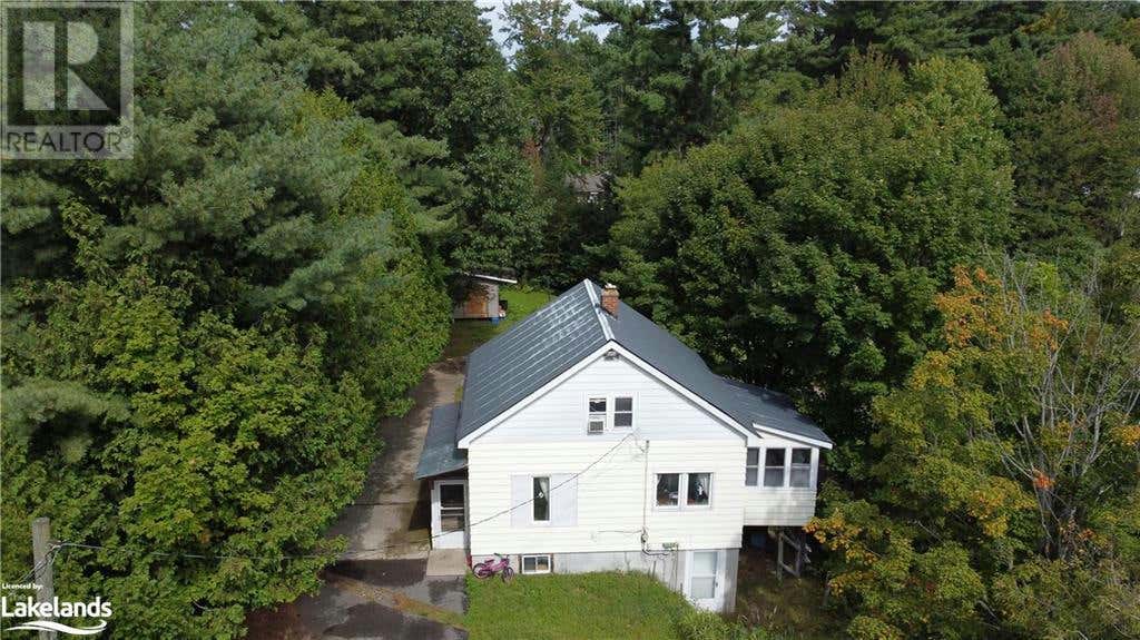 180 WAGNER Street, Gravenhurst, ON P1P1C3 House For Sale RE/MAX