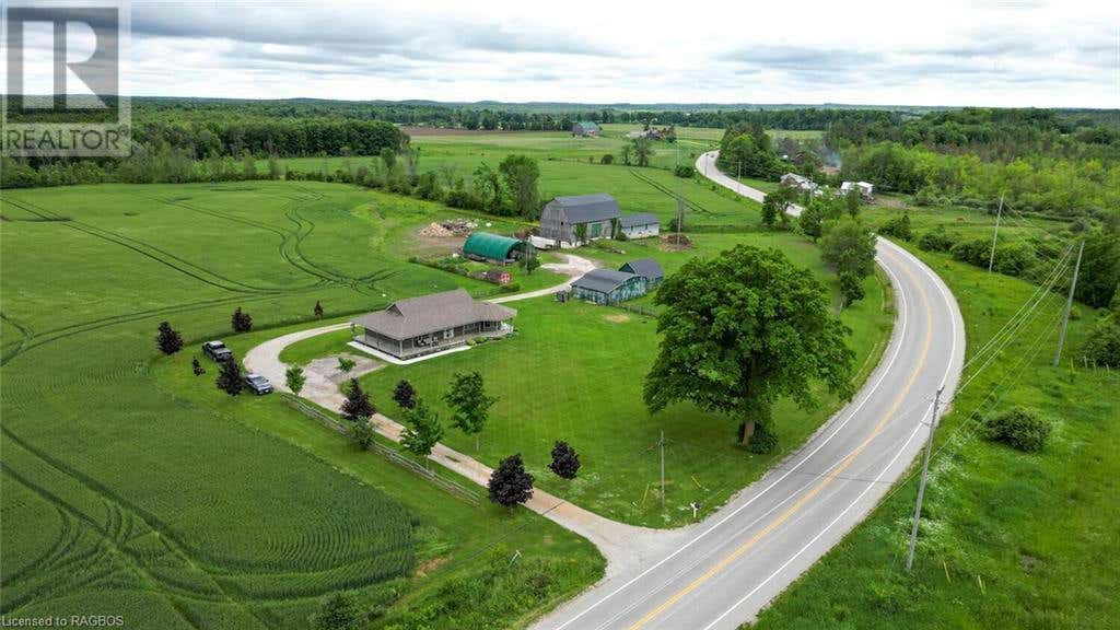 402622 GREY ROAD 17, Bluffs, ON N0H2T0 Commercial Real Estate