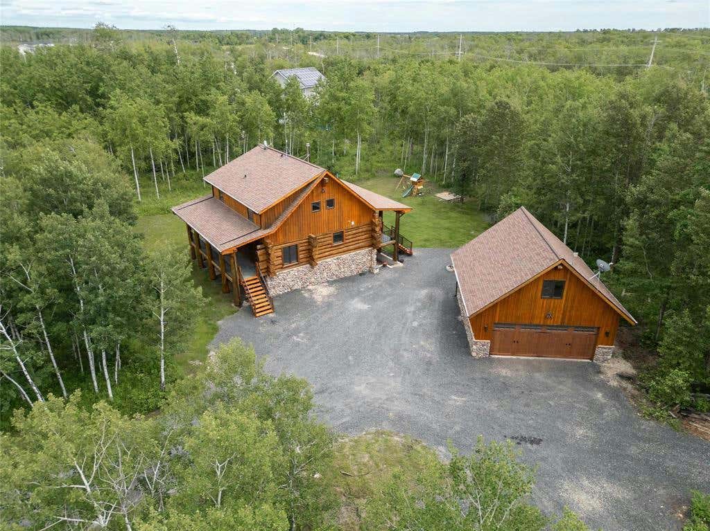 18 Tall Grass Road, Ste Anne Rm, MB R5G1N2 House For Sale RE/MAX