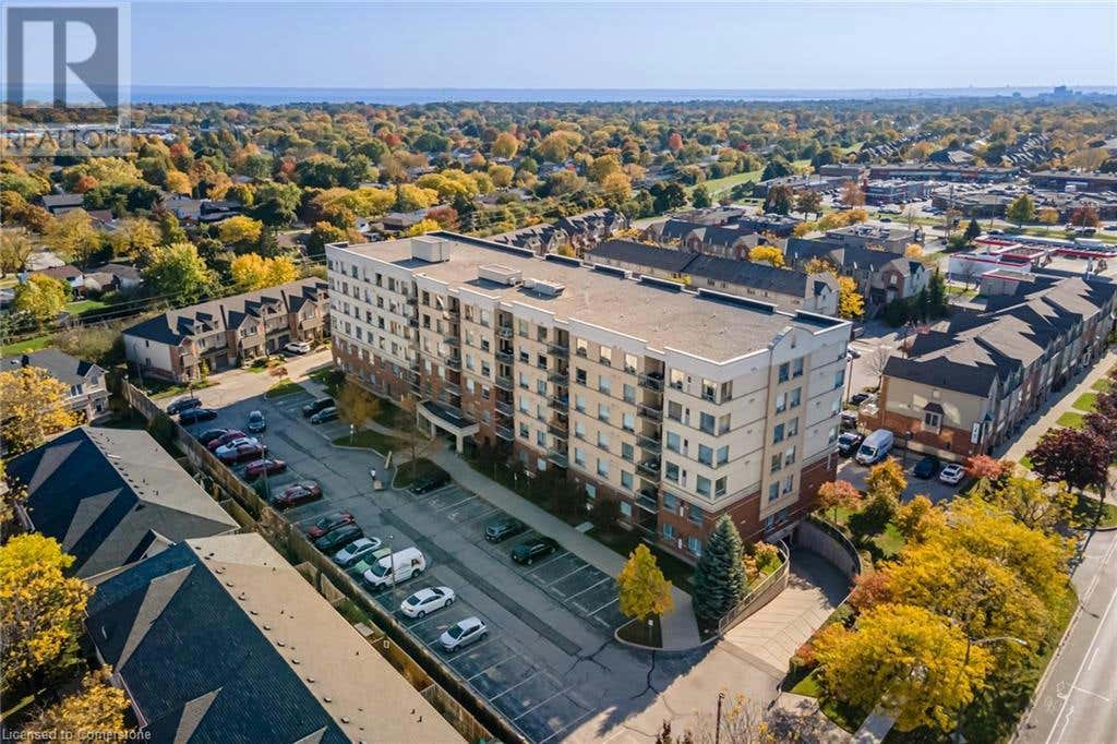 5070 FAIRVIEW Street Unit 105, Burlington, ON L7L0B8 Condo For Sale