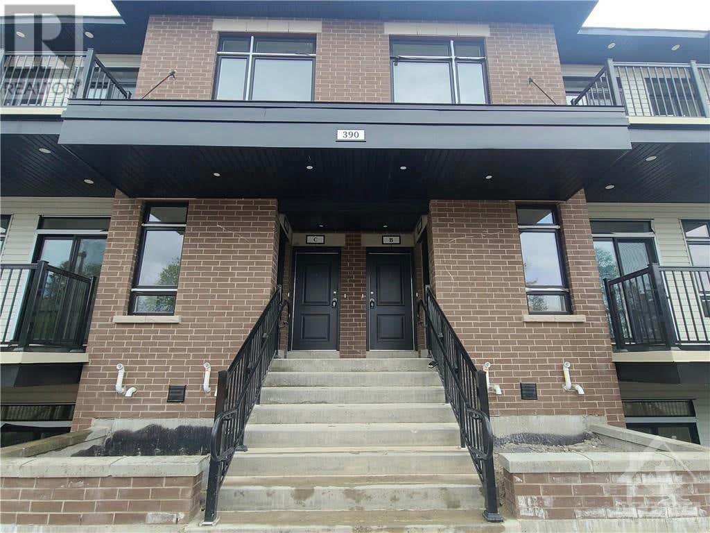 390 ROLLING MEADOWS CRESCENT UNITC, Ottawa, ON K1W0A7 Home For Rent