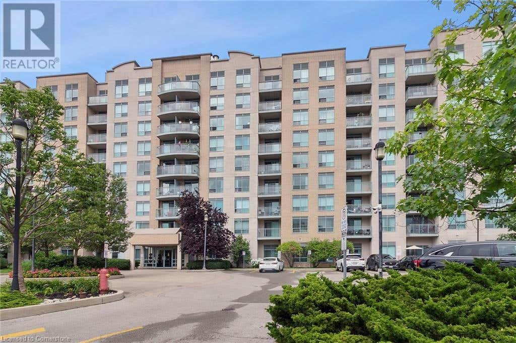 51 BAFFIN Court Unit 316, Richmond Hill, ON L4B4P6 Condo For Sale RE