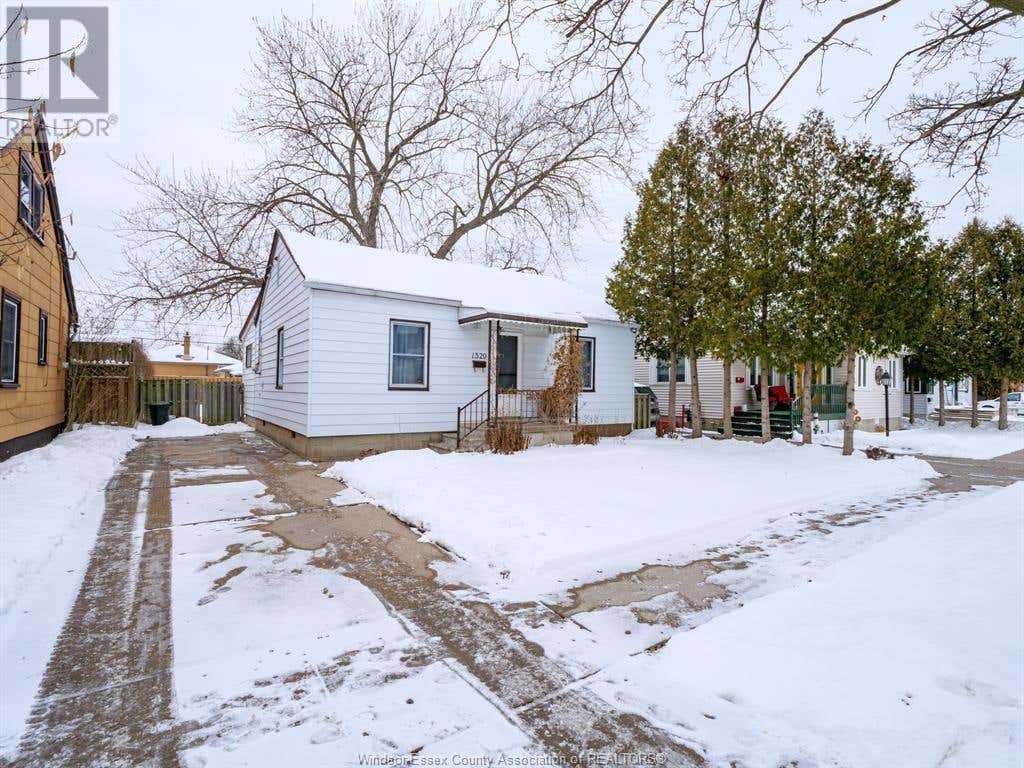 1529 WESTCOTT, Windsor, ON N8Y4C5 House For Sale | RE/MAX | 25003436