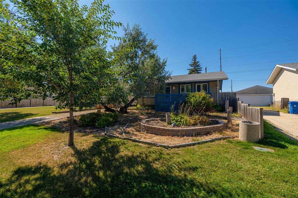 107 Quincy Bay, Winnipeg, MB R3T4K2 House For Sale RE/MAX 202421241