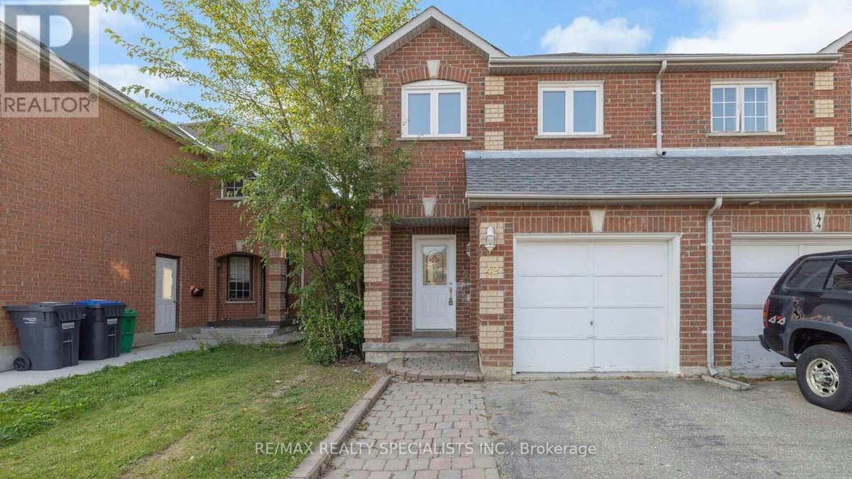 42 CARUSO DRIVE, Brampton (Fletcher's West), ON L6Y5B2 House For Sale