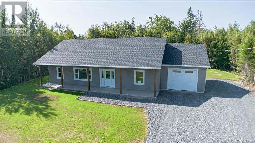 40 Distinctive Way, Charters Settlement, NB E3C1W2 À vendre RE/MAX