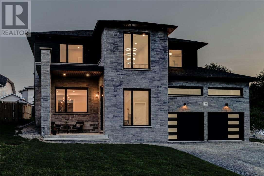 34 Westport Street, Sudbury, ON P3B0C1 House For Sale RE/MAX 2119435