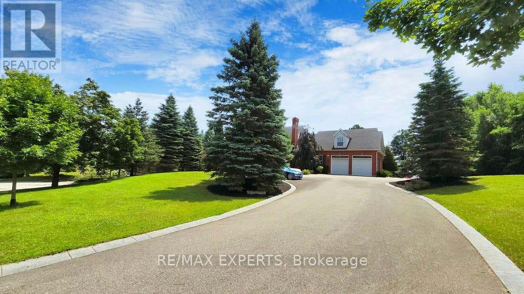 27 THERESA CIRCLE, Vaughan (Kleinburg), ON L0J1C0 House For Sale RE