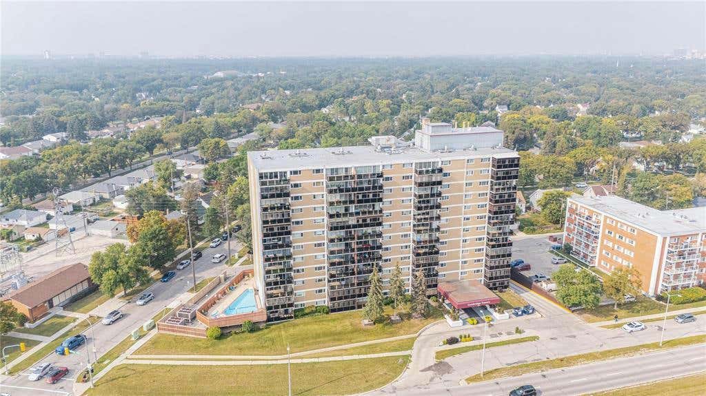 410 1305 Grant Avenue, Winnipeg, MB R3M1Z7 Condo For Sale RE/MAX