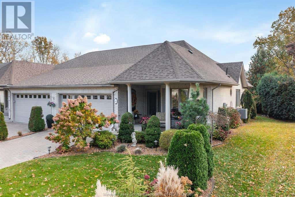 460 VANDERBILT CRESCENT, Windsor, ON N8P1R6 House For Sale RE/MAX