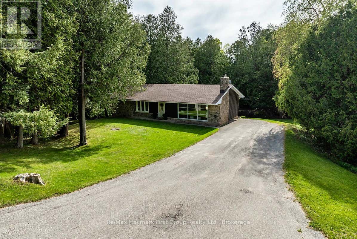 The Hill Lea Real Estate - Houses for Sale in The Hill Lea | REMAX
