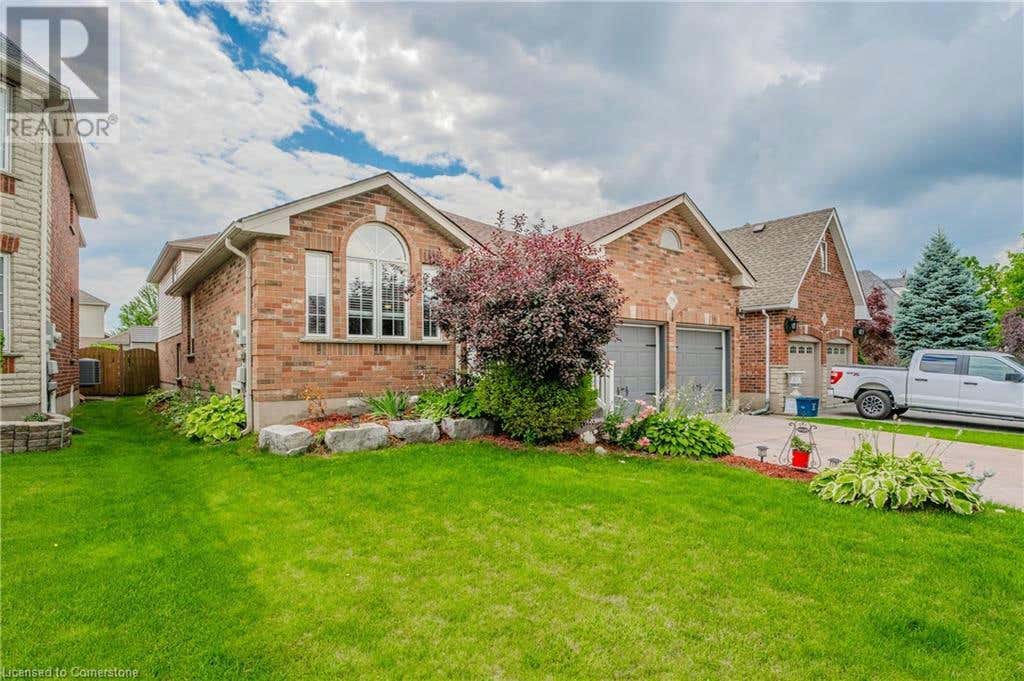 59 LAVENDER Road, Cambridge, ON N1P1E1 House For Sale RE/MAX 40644966