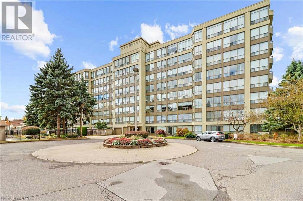 5100 DORCHESTER Road Unit 303, Niagara Falls, ON L2E7H4 Condo For Sale