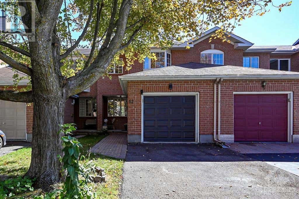 52 DAVENTRY CRESCENT, Barrhaven, ON K2J4M8 House For Sale RE/MAX