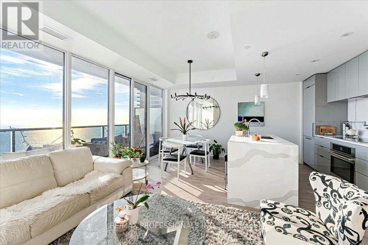 4105 70 ANNIE CRAIG DRIVE, Toronto (Mimico), ON M8V0G2 Home For Rent